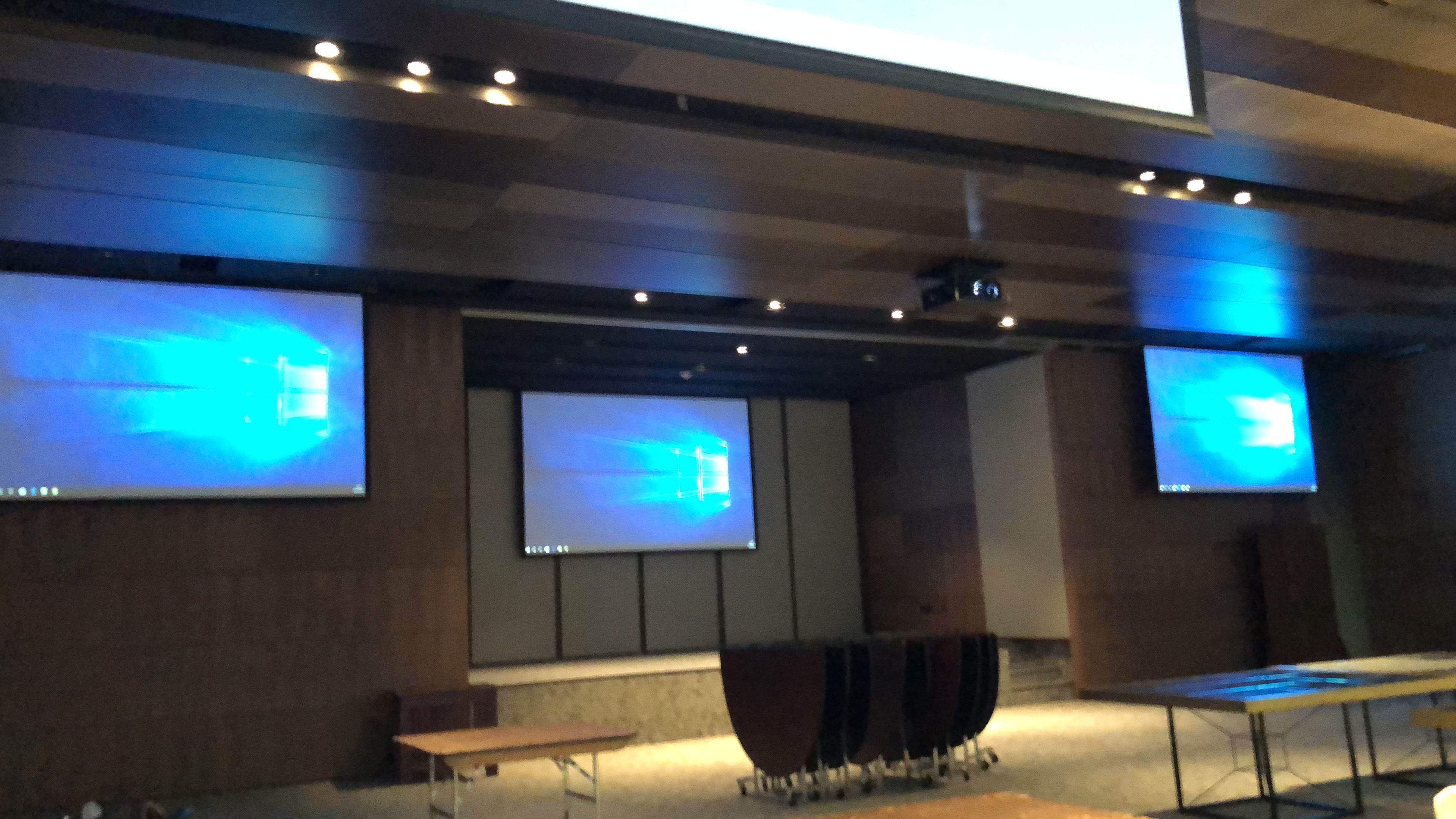 ClubIndustrialGranSalonPruebasVideo