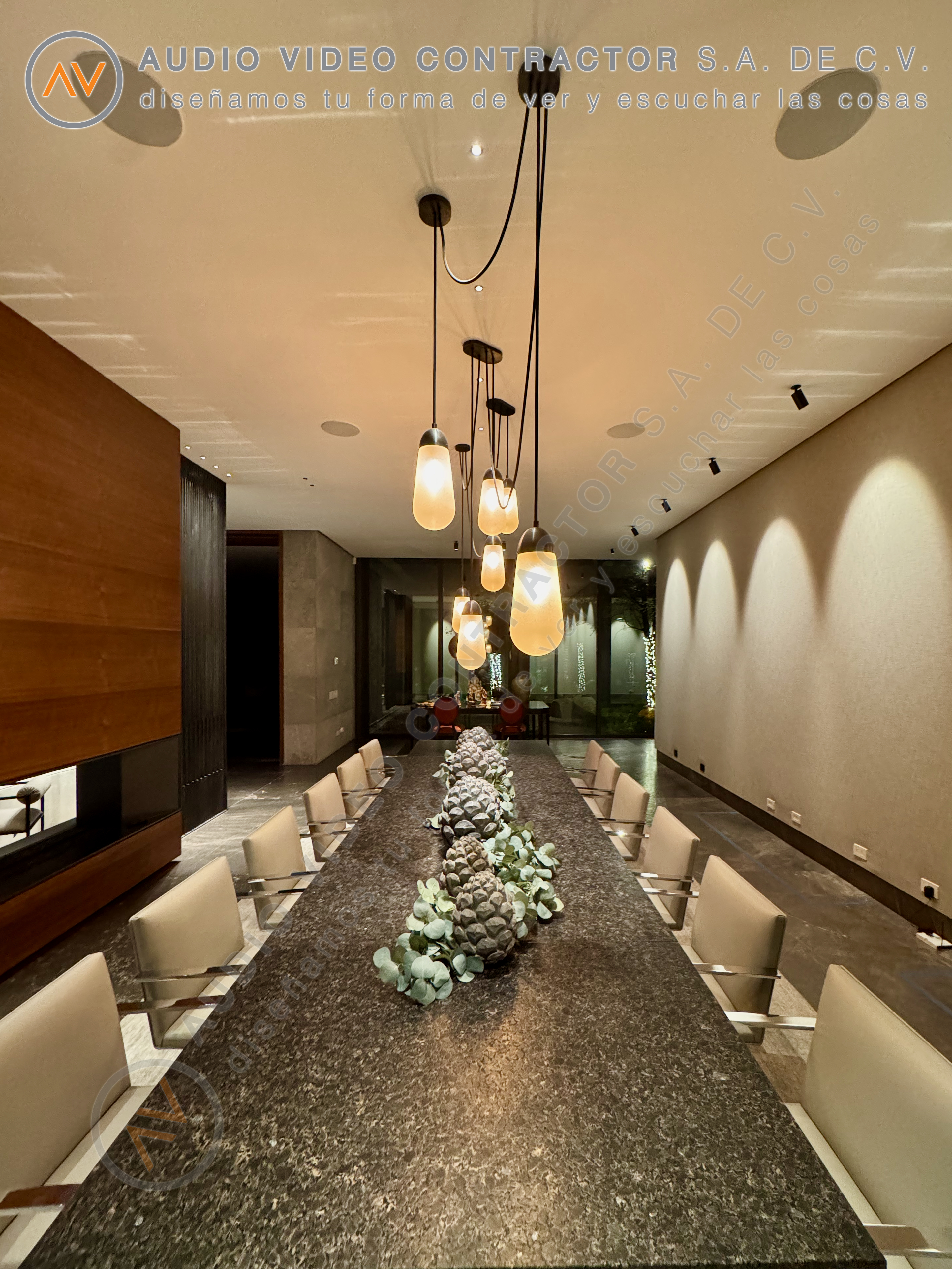 ComedorB&W Avcontractor RamiroColasurdo